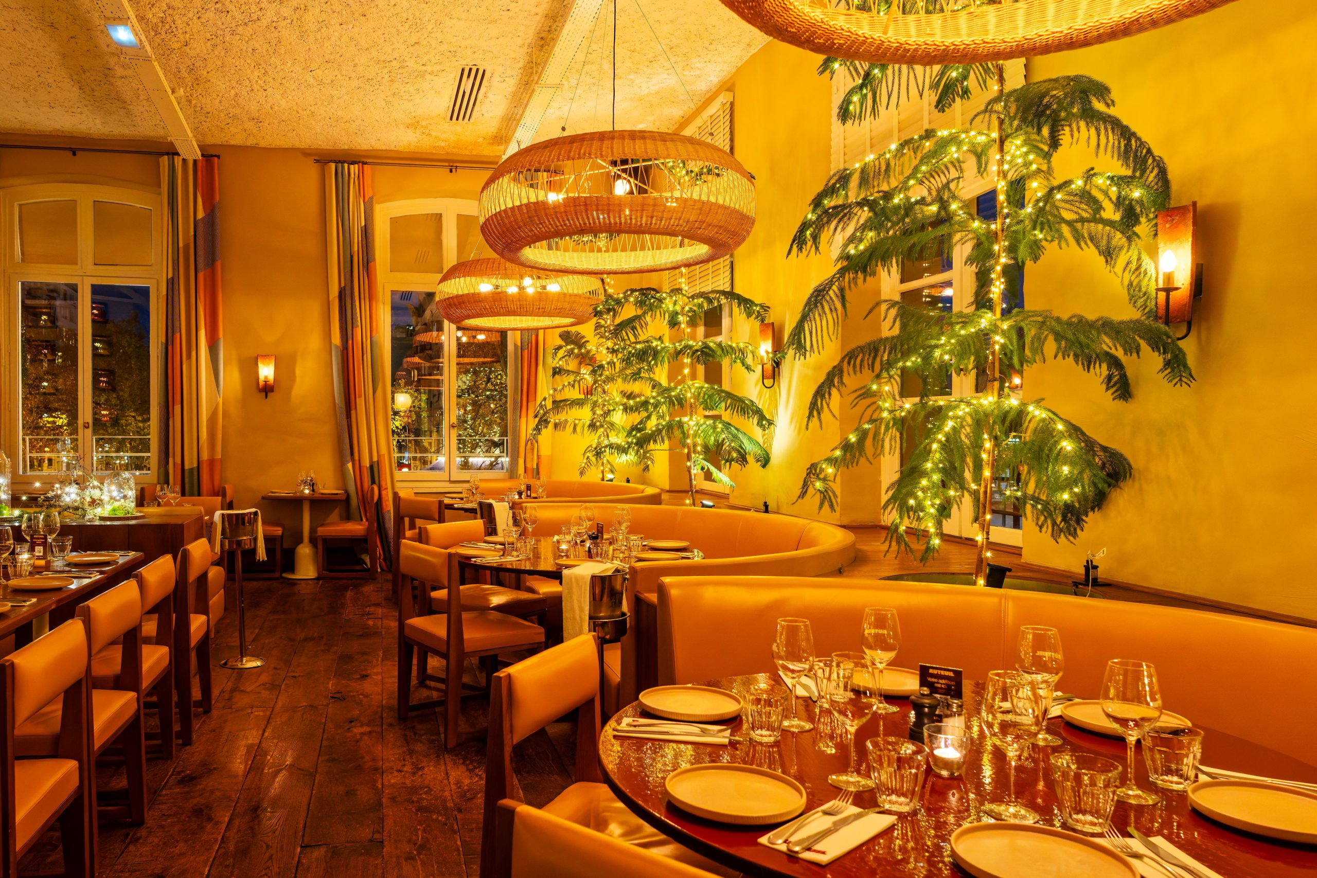 20251113-_DSC4275-HDR - Auteuil Brasserie - Salle du haut